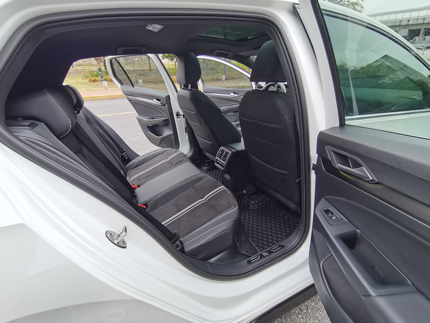 Volkswagen Golf 2021 280TSI DSG R-Line