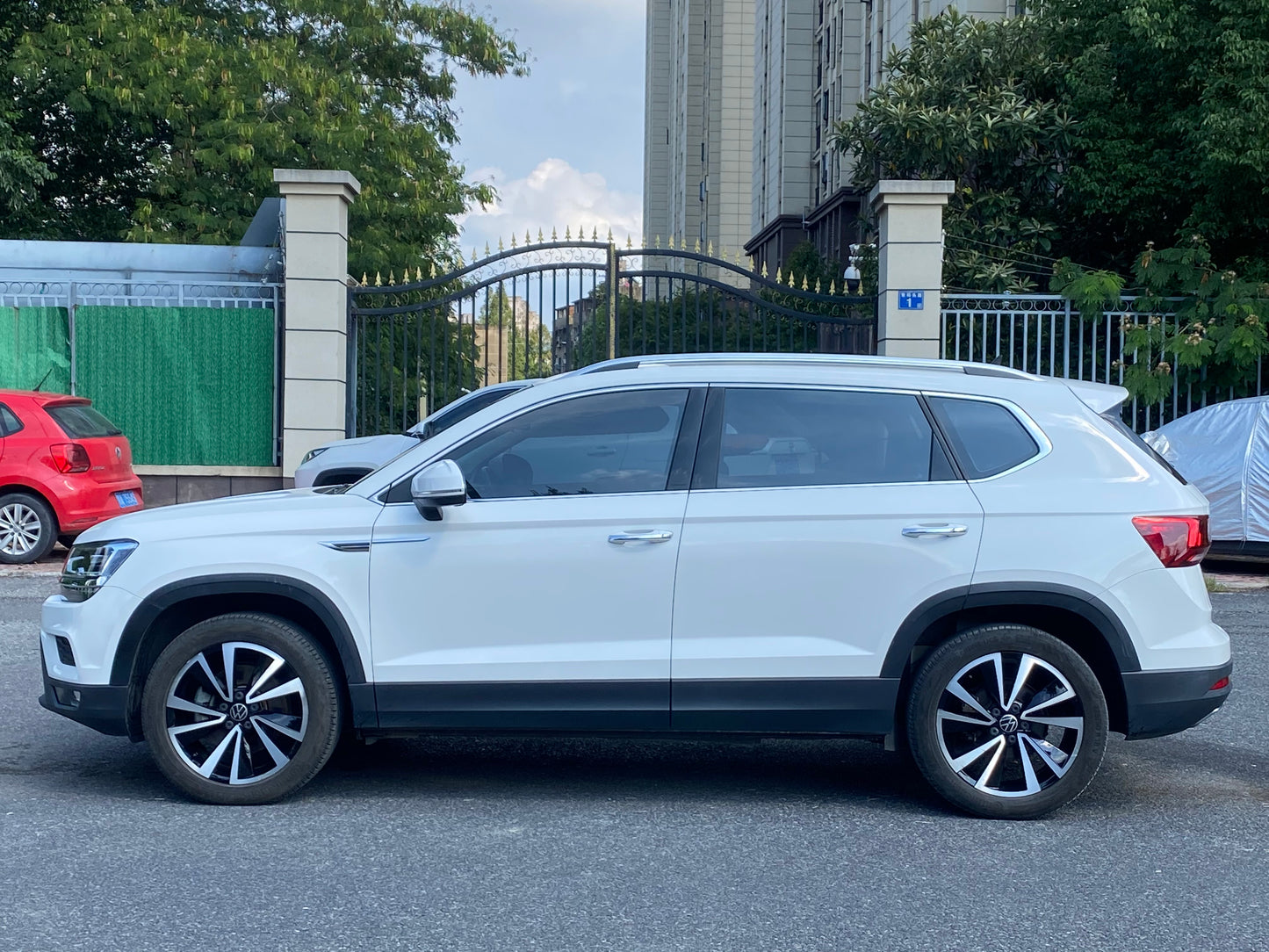 Volkswagen Touareg 2021 280TSI 2WD Luxury Edition PLUS