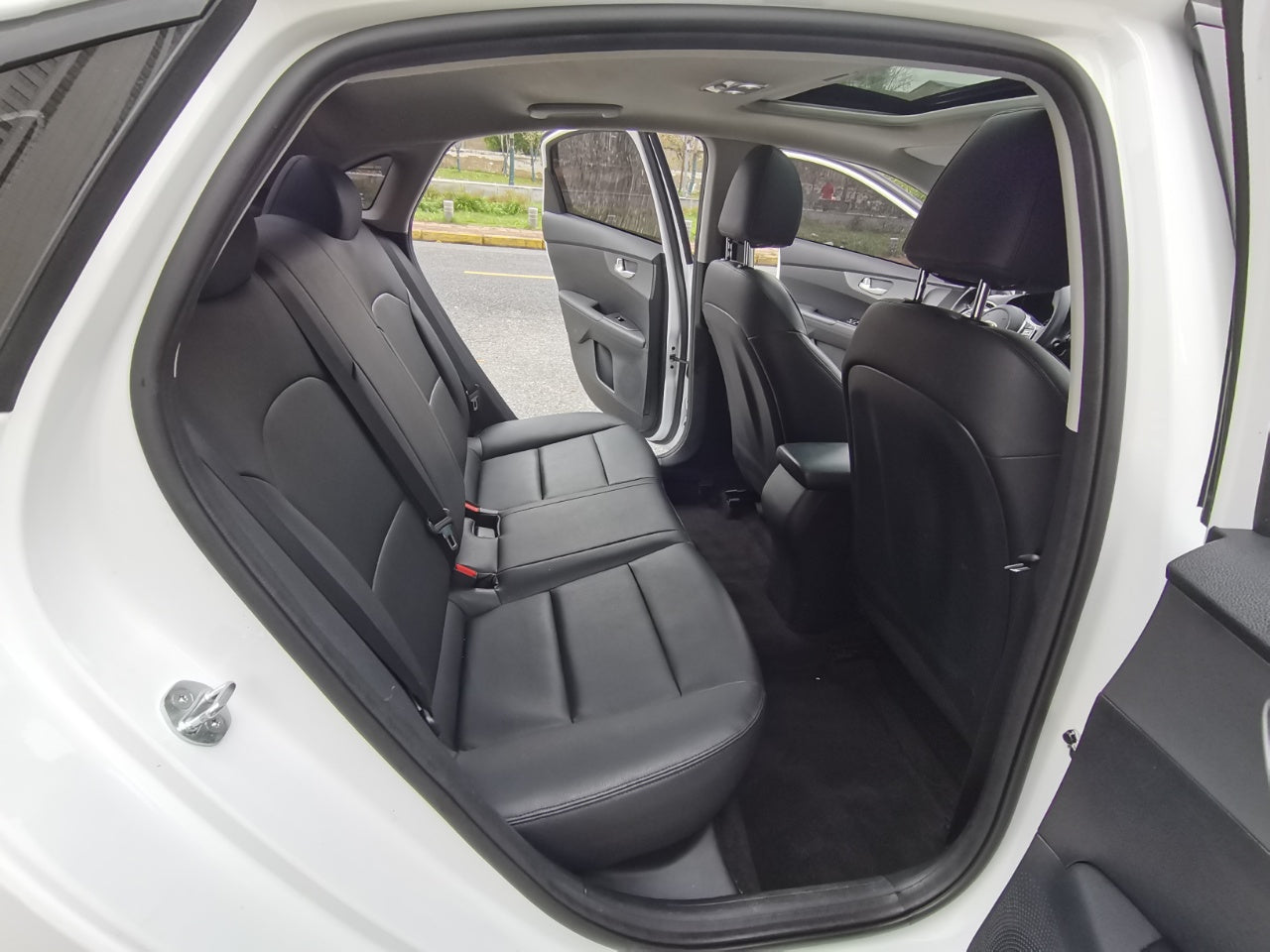 Kia K3 2021 интерьер салона