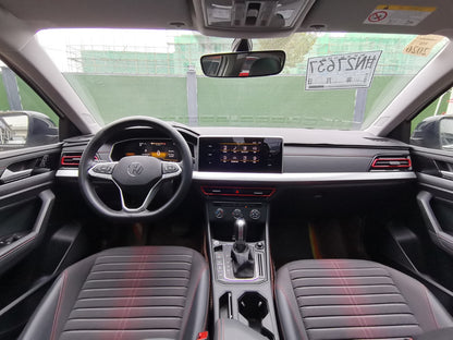 Volkswagen Lavida 2023 центральная панель