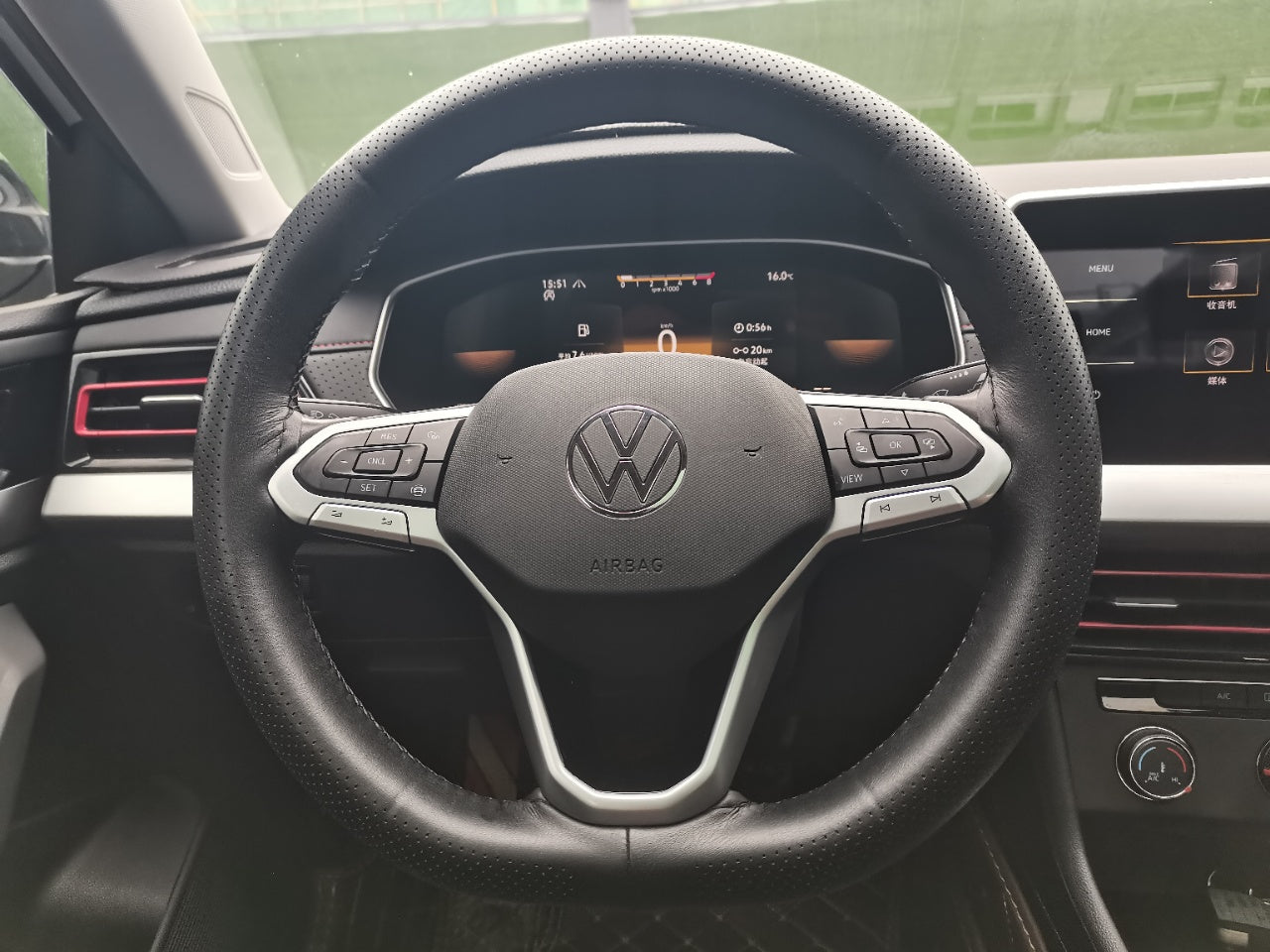 Volkswagen Lavida 2023 центральная панель