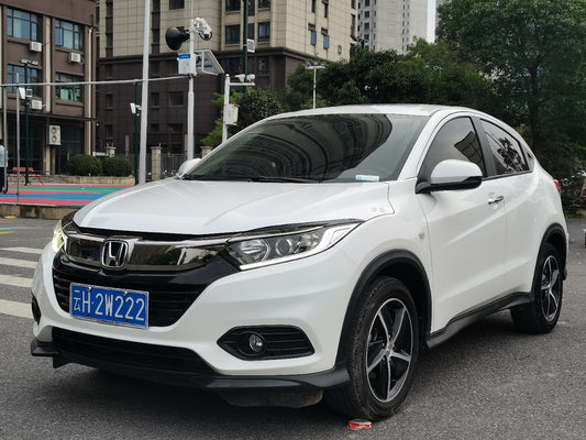 Honda Vezel 2020 вид сбоку