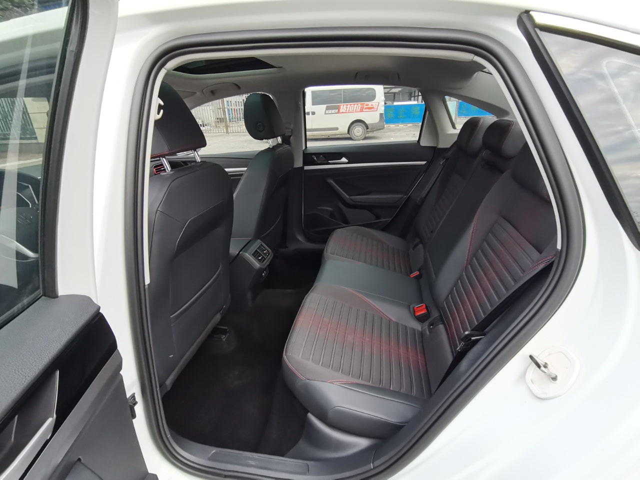 Volkswagen Lavida 2023 интерьер салона