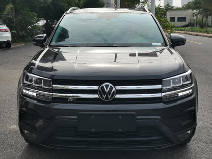 Volkswagen Tharu 2021 вид спереди