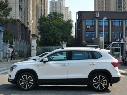 Volkswagen Tharu 2022 вид сбоку