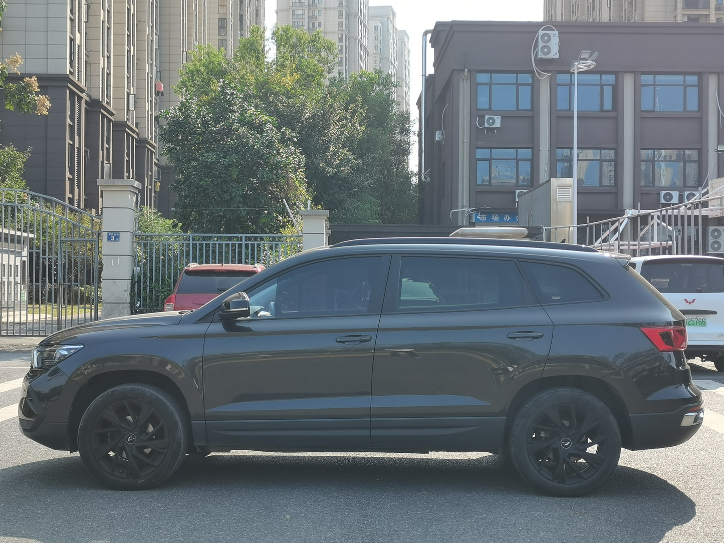 Боковой вид Jetta VS7 2021