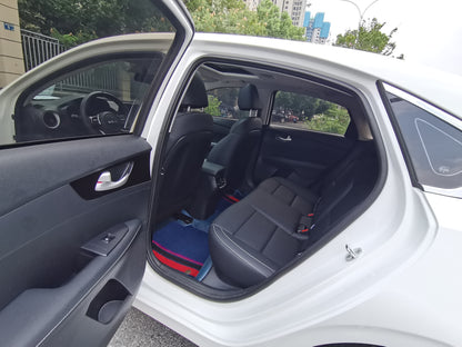 Интерьер Kia K3 2021