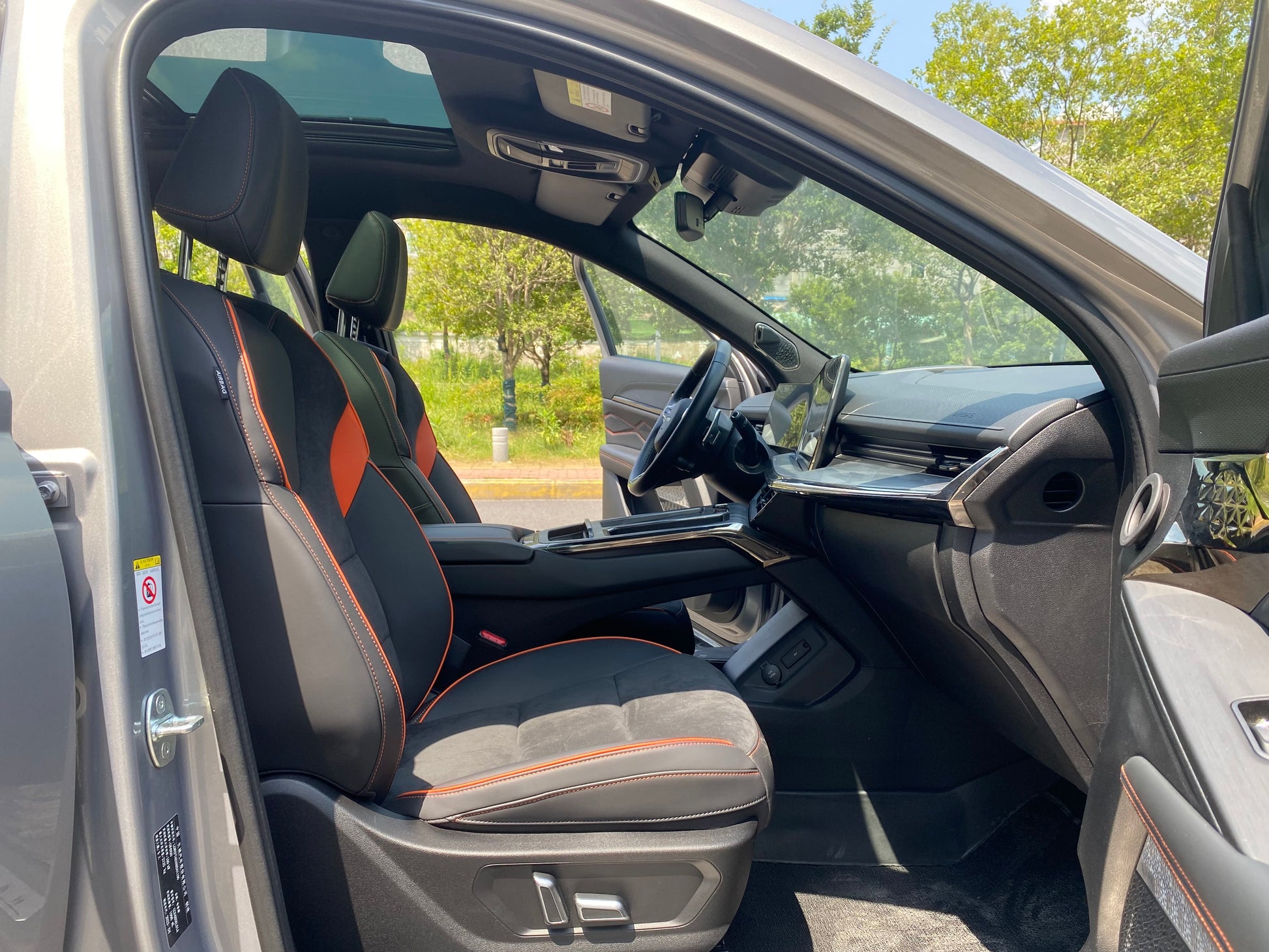 Интерьер Haval Shenshou 2022