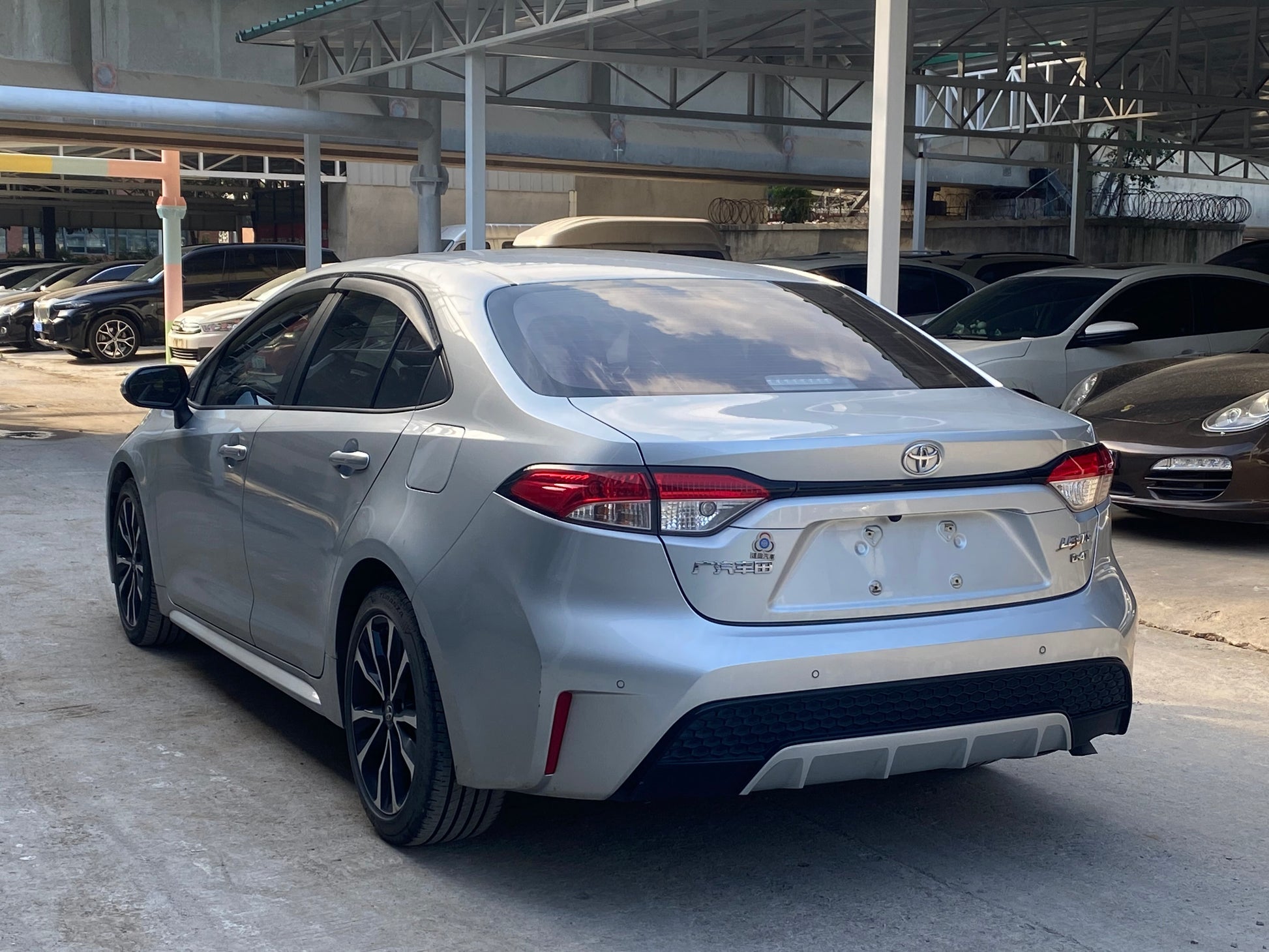 Задний вид Toyota Levin 2021