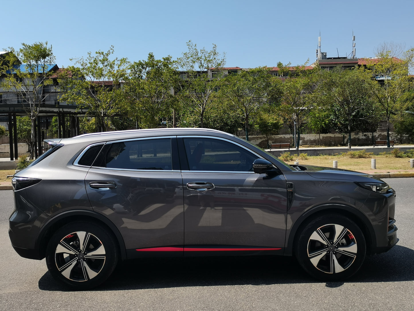 Боковой вид Changan CS55 Plus 2022