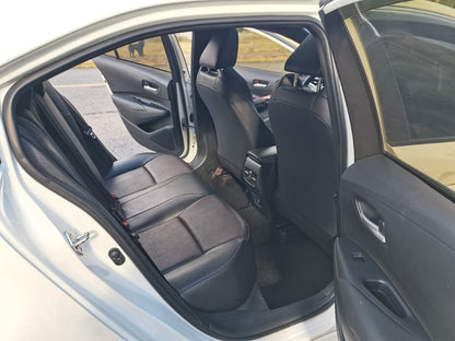 Toyota Corolla, задний ряд сидений