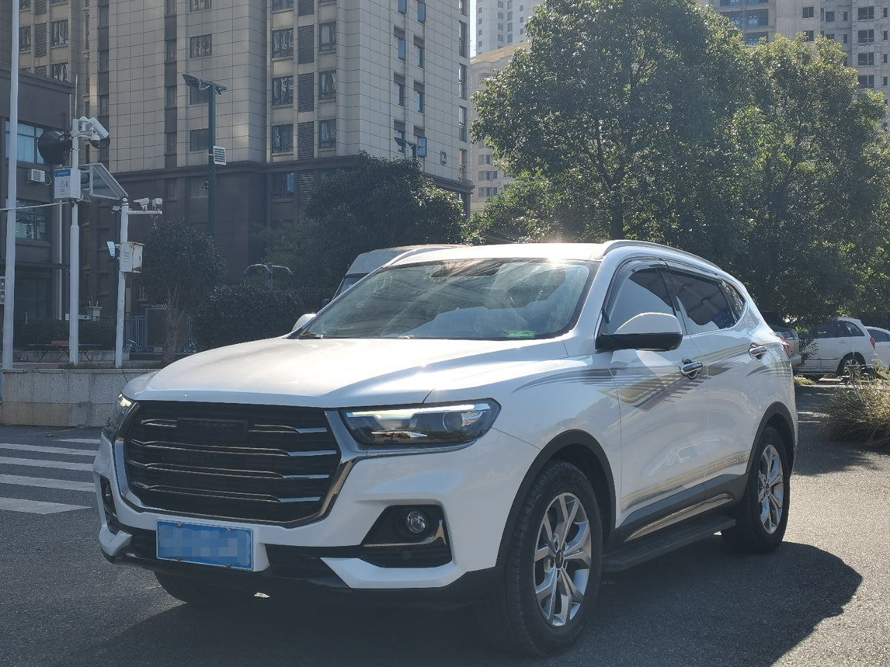 Haval H6 2021, вид сбоку