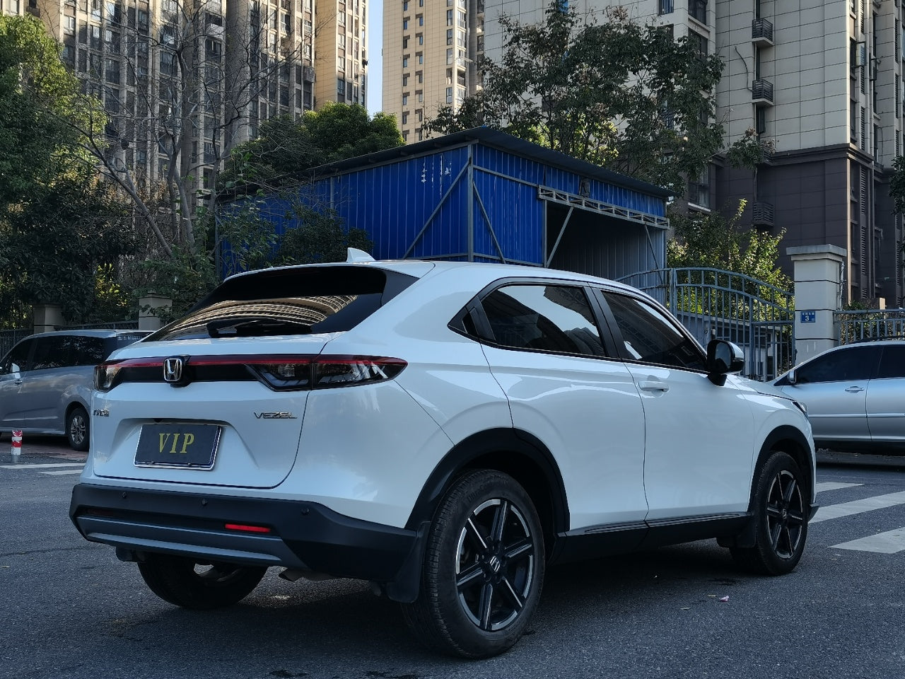Honda Vezel 2023 задний вид
