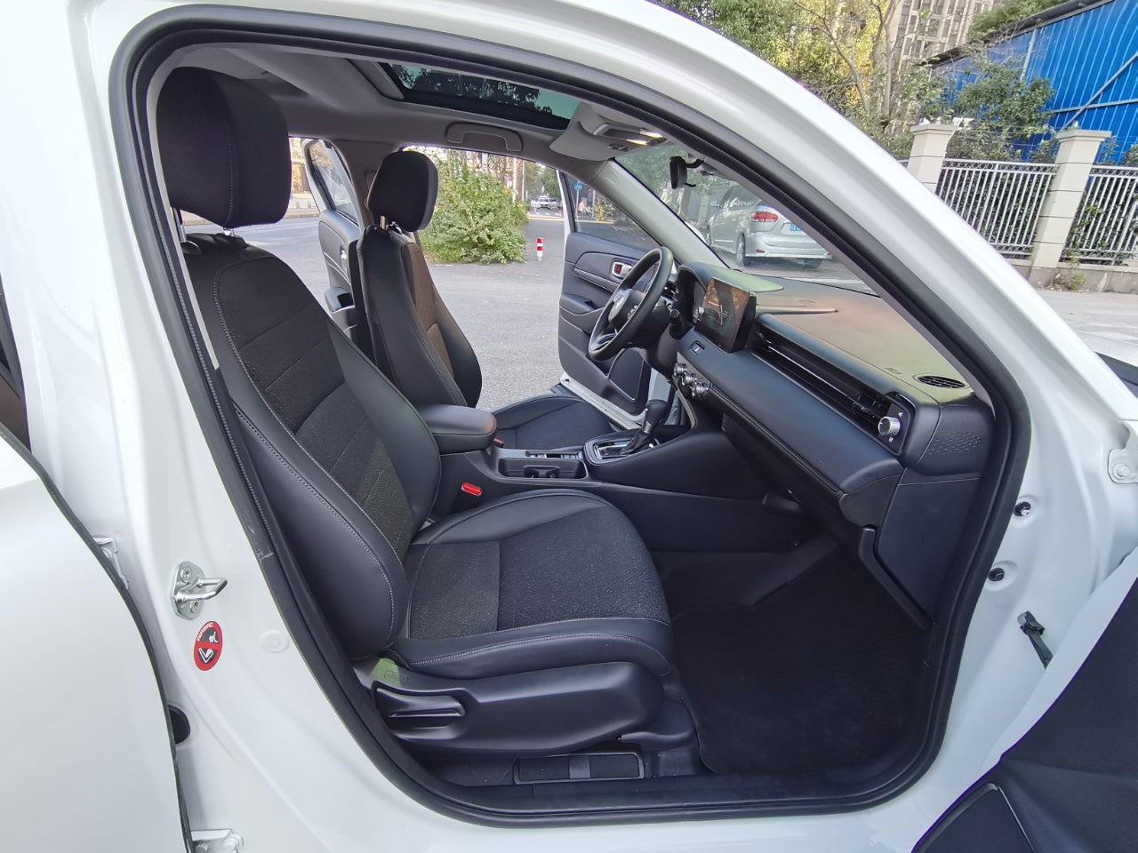 Honda Vezel 2023 интерьер