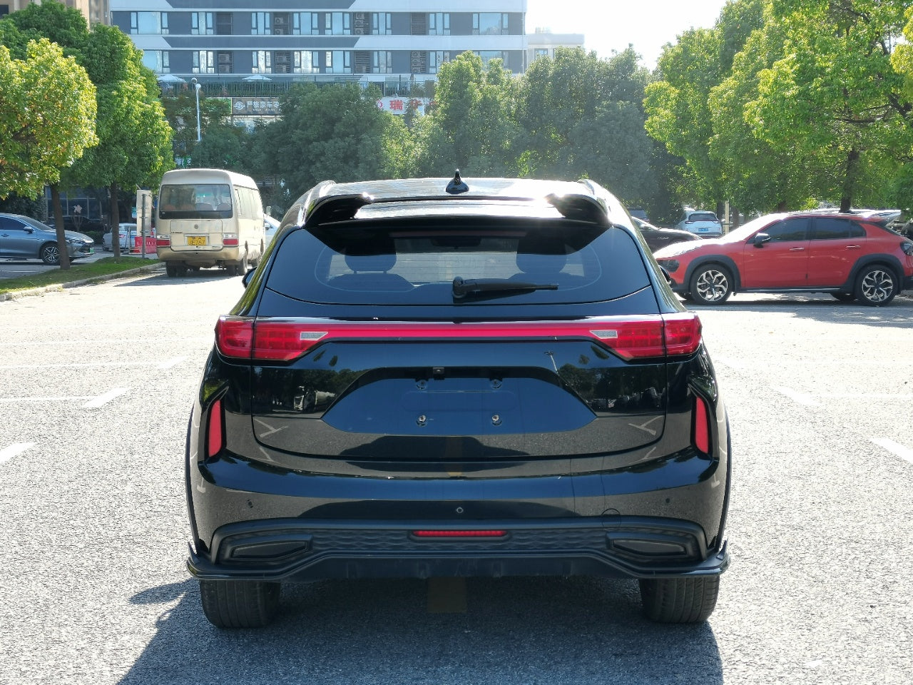 Задний вид Haval Chitu 2022