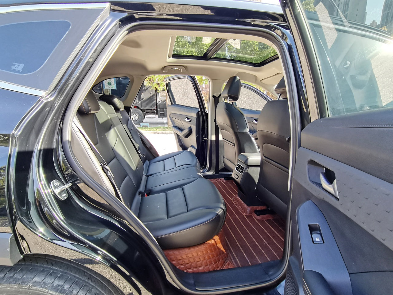 Интерьер Haval Chitu 2022