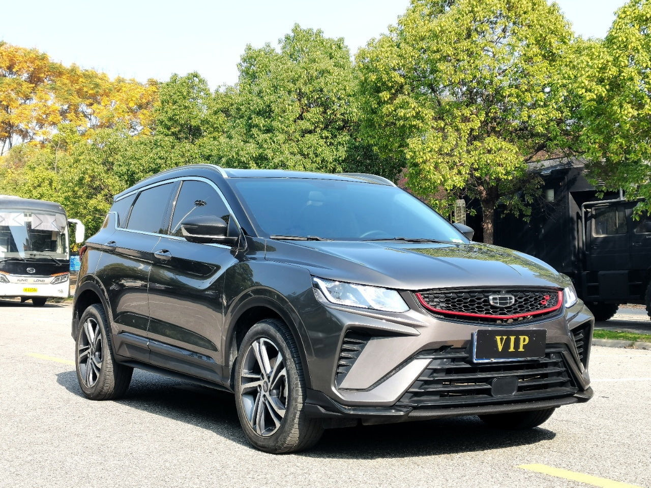 Боковой вид Geely Coolray 2021