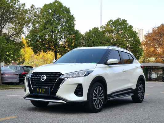 Nissan Kicks 2022 передняя часть