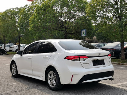 Corolla 2021 боковая часть