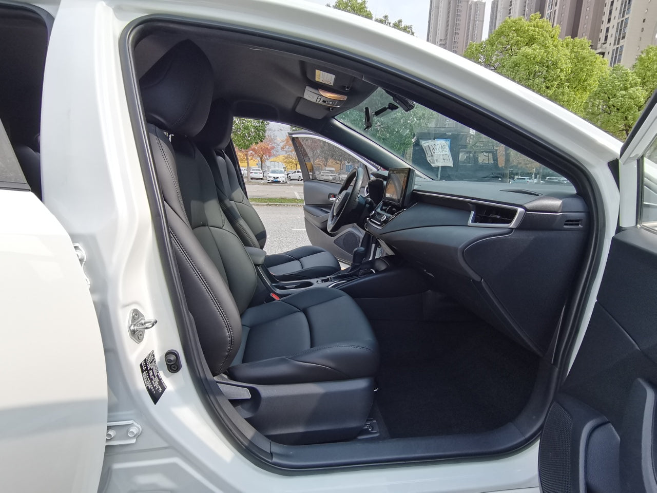 Corolla 2021 интерьер