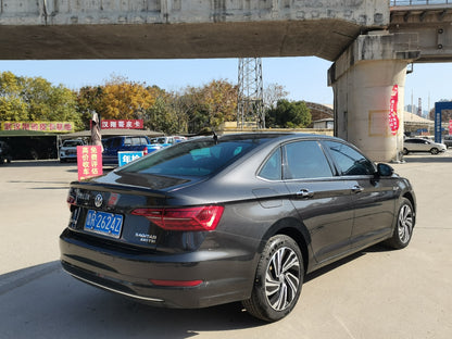 Jetta 2022 боковая часть