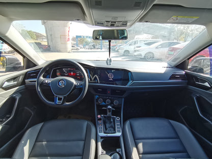 Jetta 2022 центральная консоль