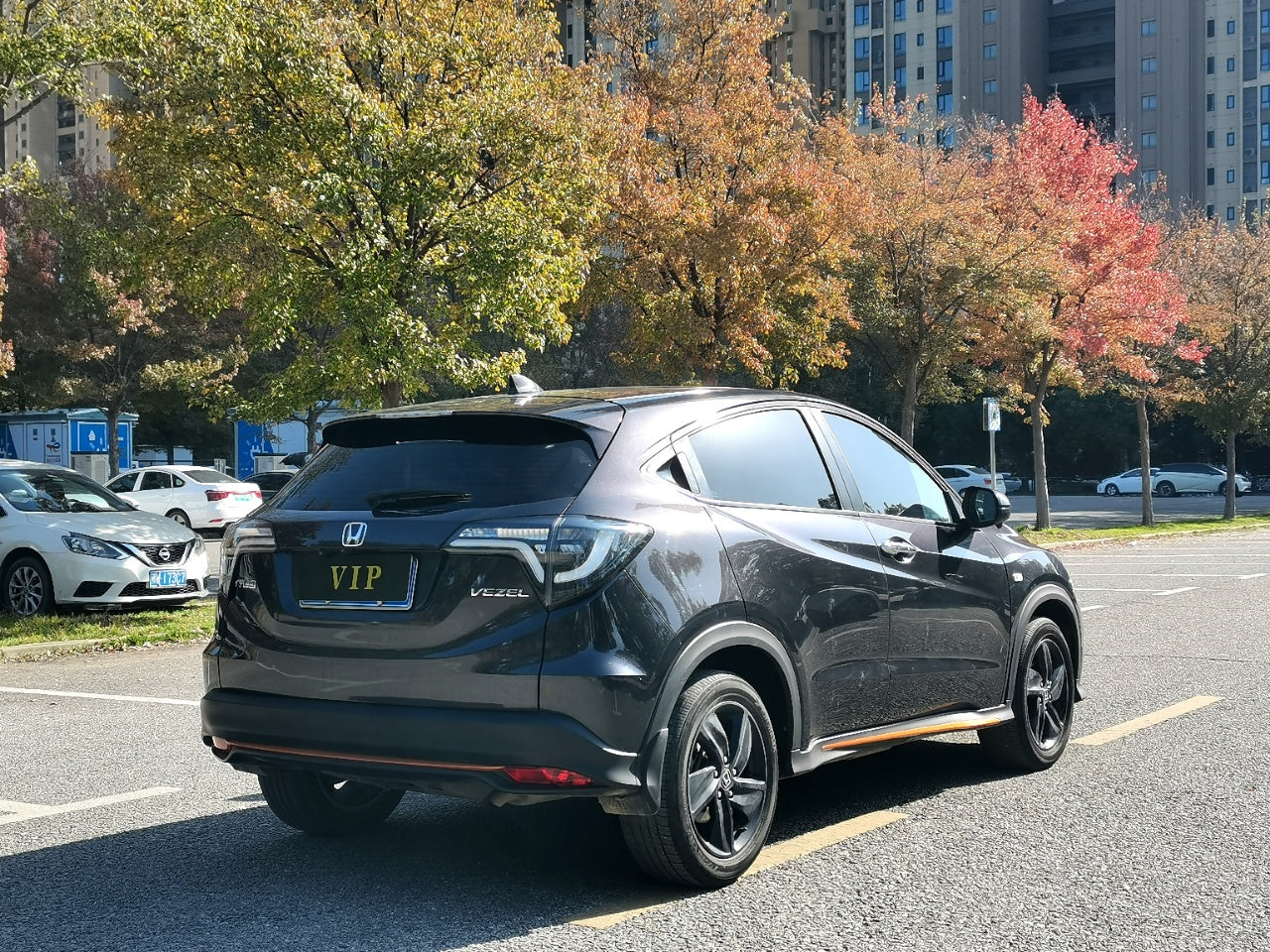 Honda Vezel 2022 боковая часть