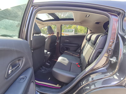 Honda Vezel 2022 интерьер