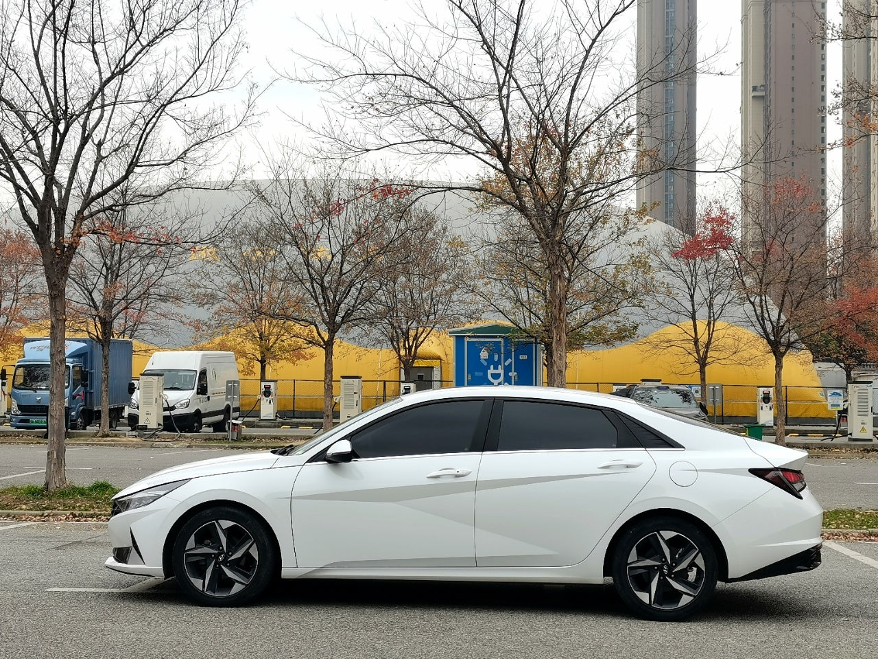 2022 Hyundai Elantra 1.5L CVT GLX Elite Edition