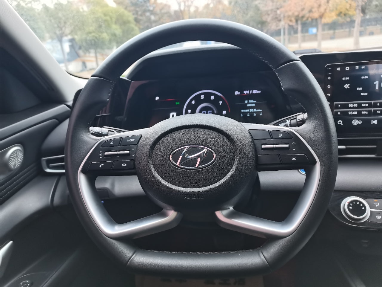 2022 Hyundai Elantra 1.5L CVT GLX Elite Edition