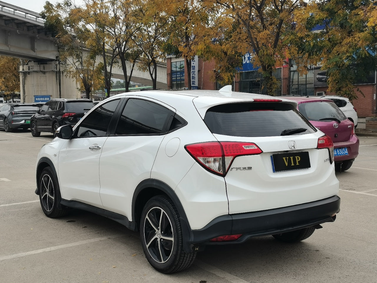 Honda Vezel 2020 1.5L CVT Pioneer Edition (China VI Emission Standard)