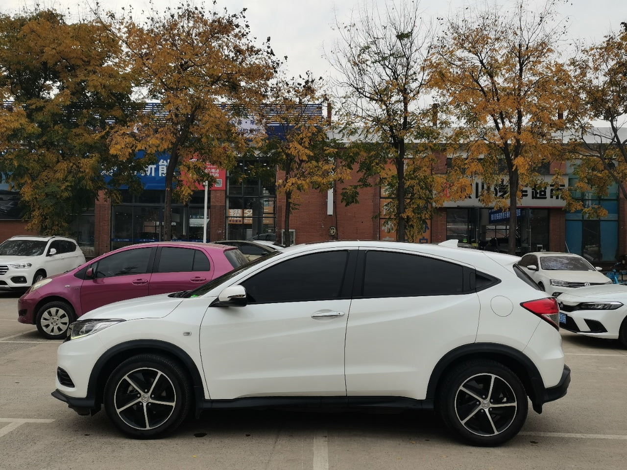 Honda Vezel 2020 1.5L CVT Pioneer Edition (China VI Emission Standard)