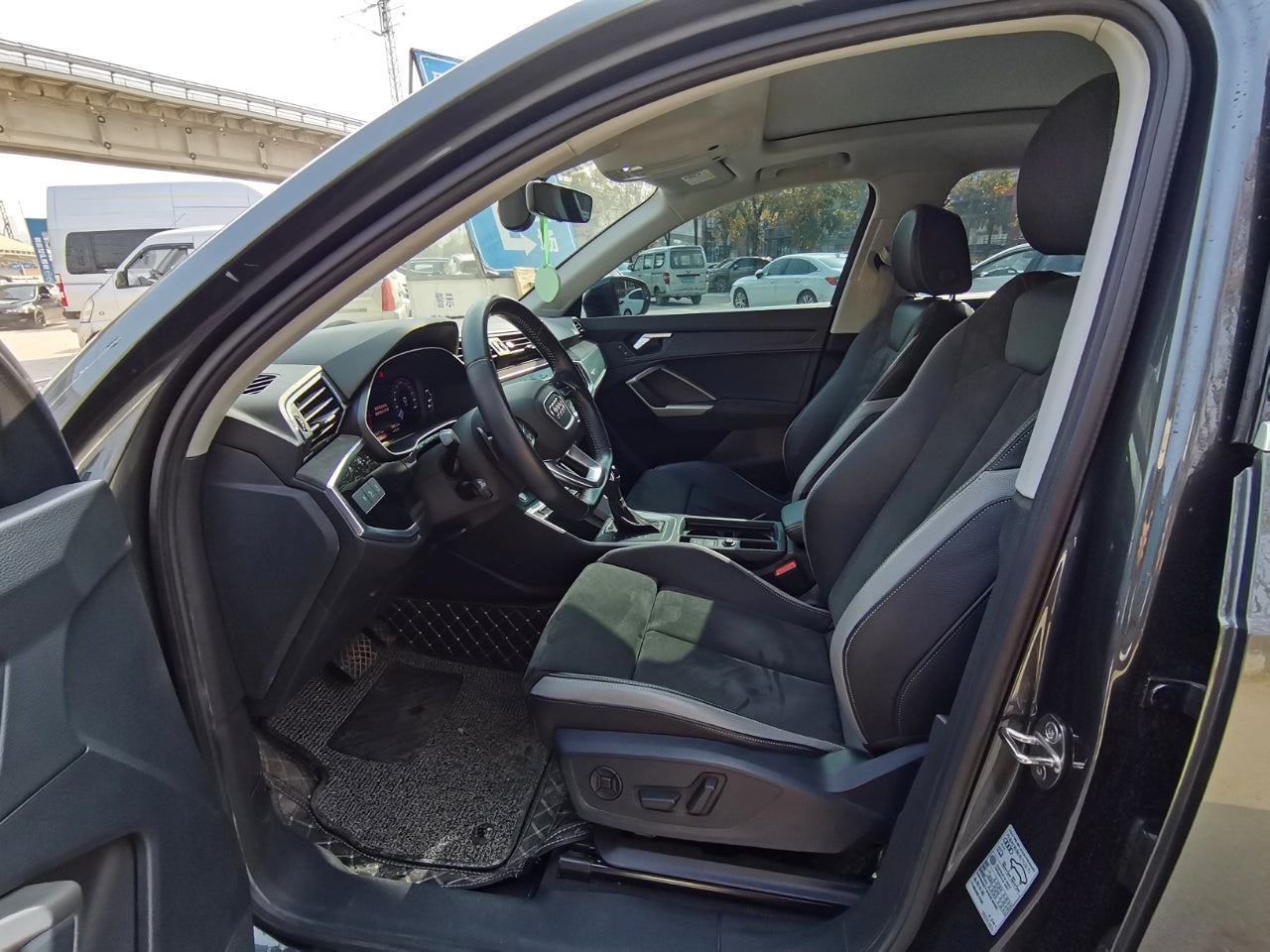 Audi Q3 2021 35 TFSI Fashion Dynamic Edition