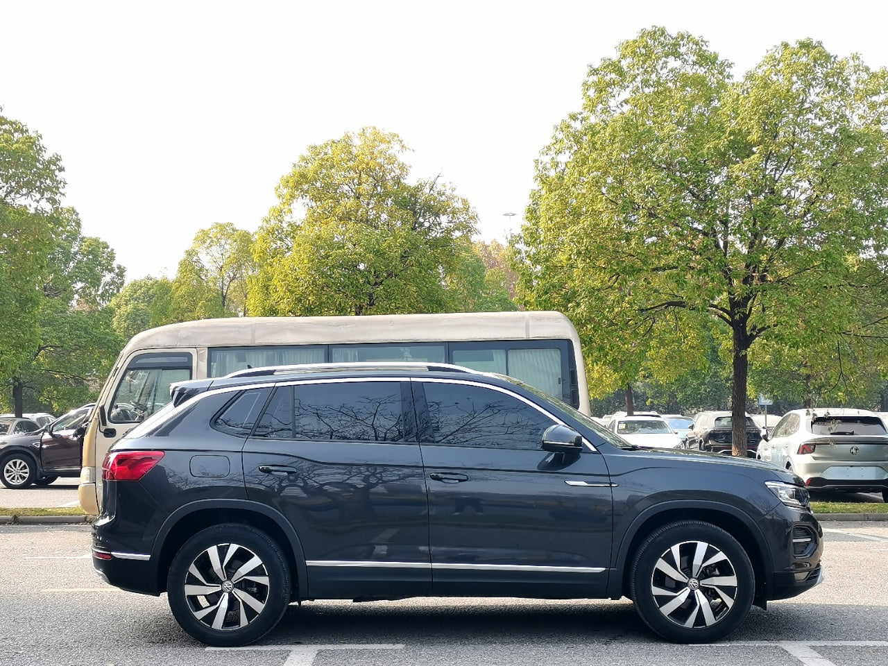 Volkswagen Tayron 2022 280TSI 2WD Luxury Intelligent Edition