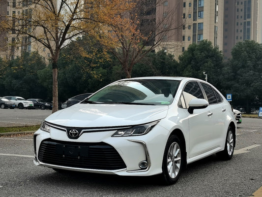 Toyota Corolla 1.2T S-CVT Elite PLUS Edition 2021 года выпуска