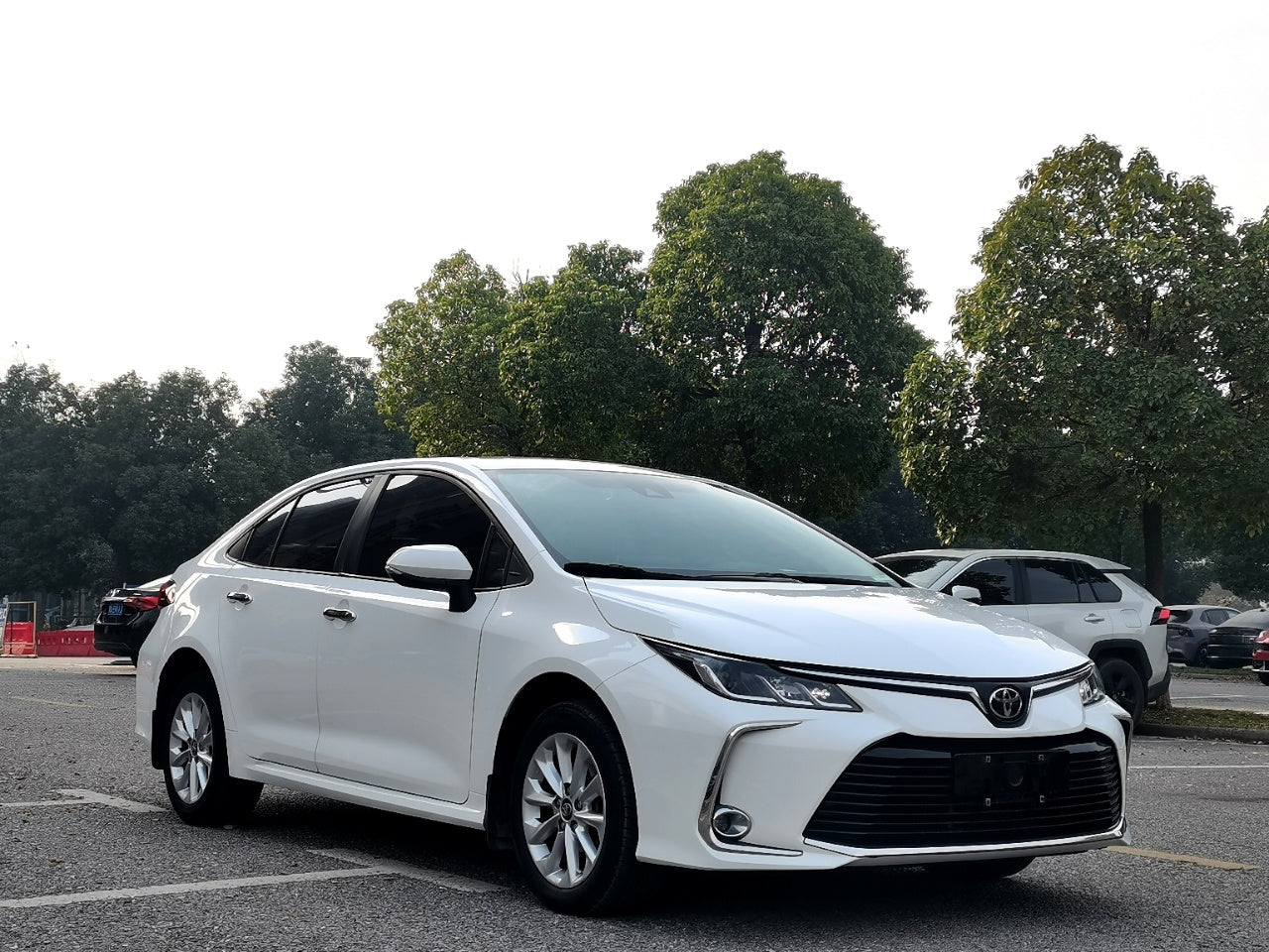 Toyota Corolla 1.2T S-CVT Elite PLUS Edition 2021 года выпуска