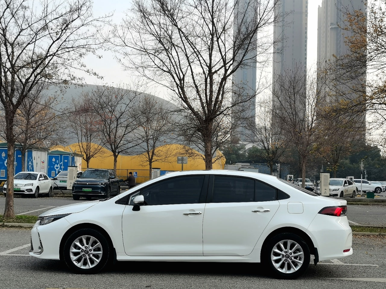 Toyota Corolla 1.2T S-CVT Elite PLUS Edition 2021 года выпуска