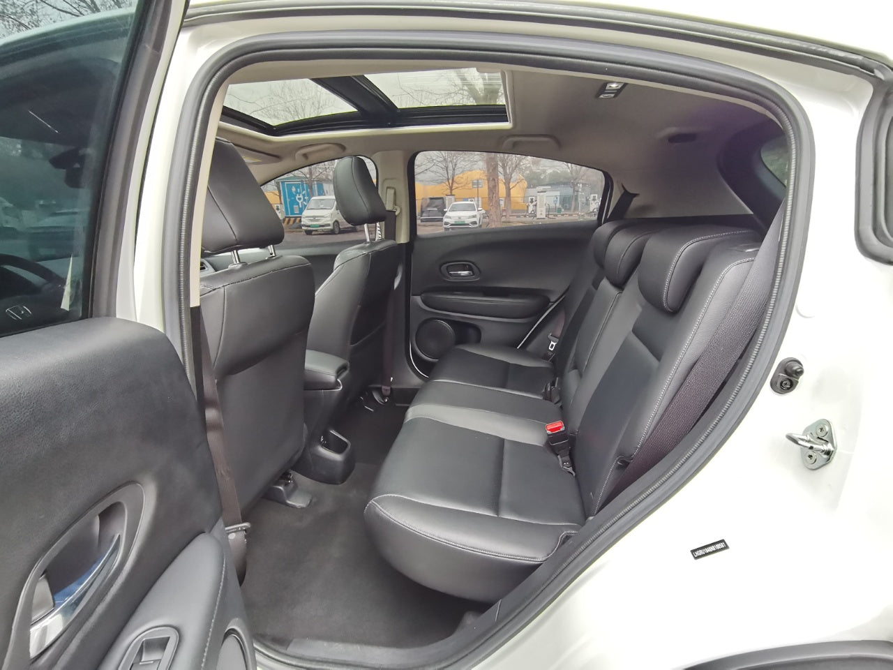 Honda Vezel 2020 1.5L CVT Pioneer Edition (China VI Emission Standard)