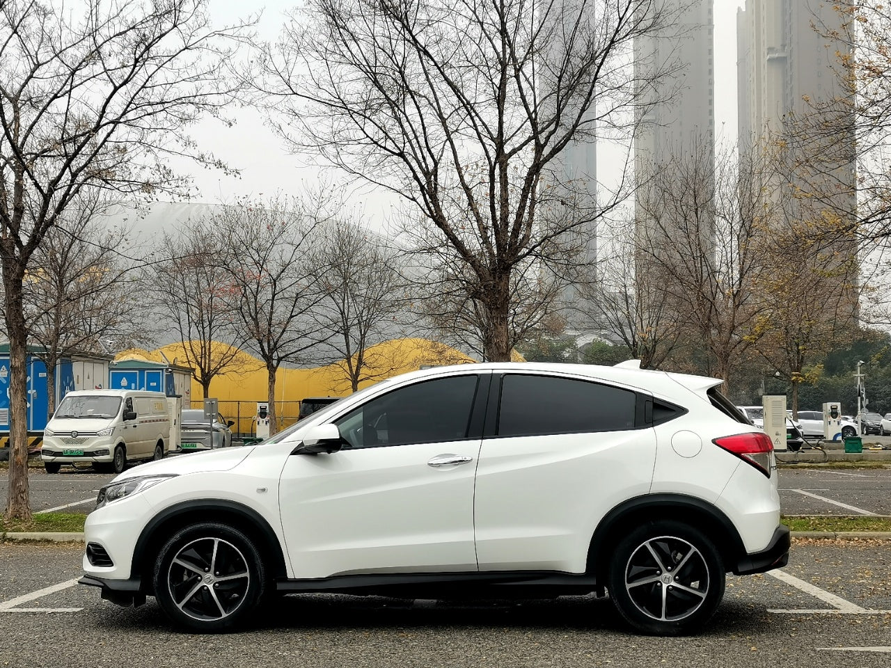 Honda Vezel 2020 1.5L CVT Pioneer Edition (China VI Emission Standard)