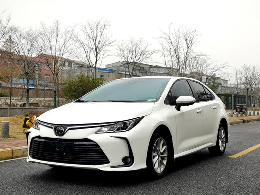 Toyota Corolla 1.2T S-CVT Luxury Edition 2021 года выпуска