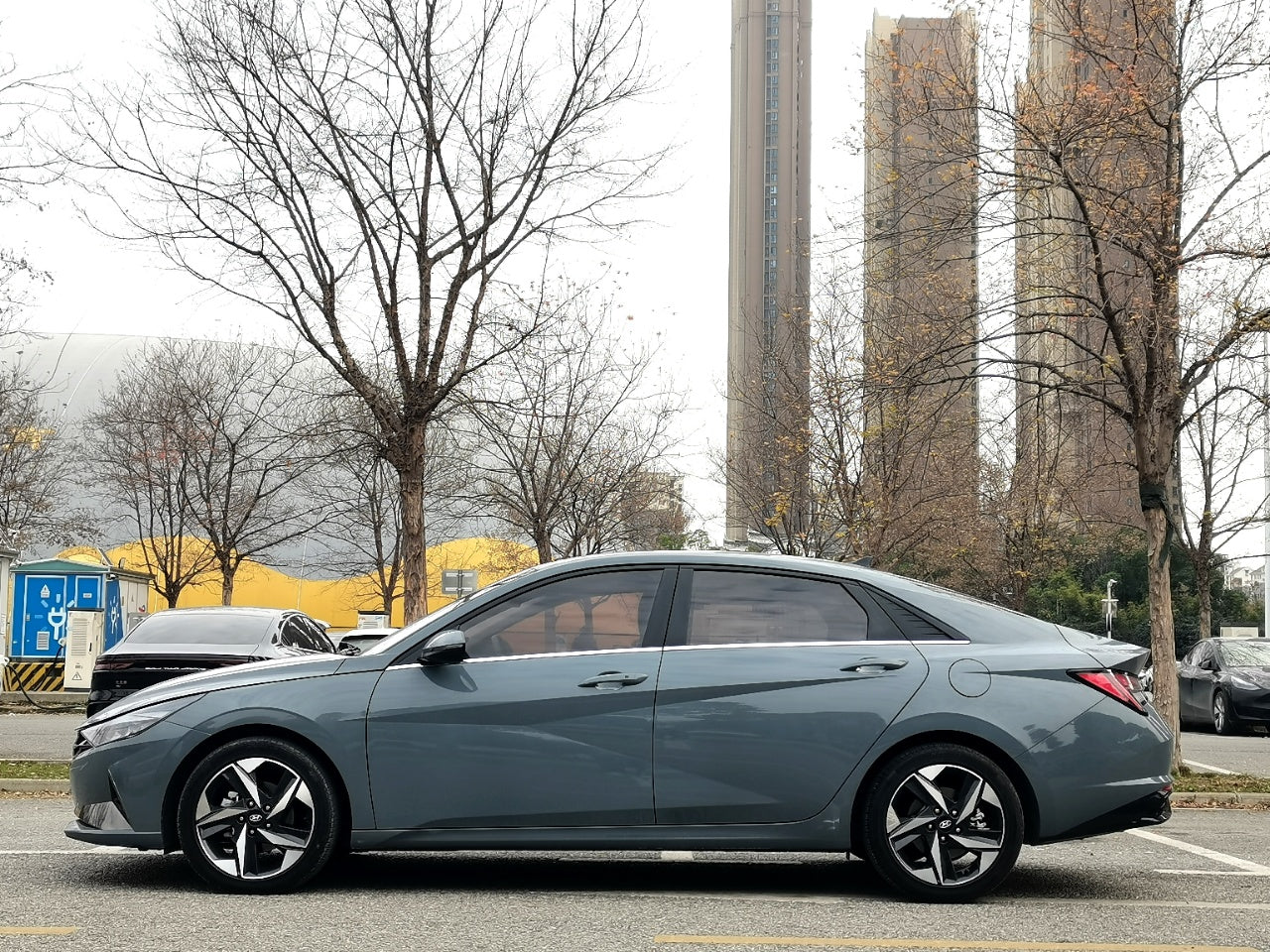 现代 伊兰特 2021款 1.5L GLX精英版