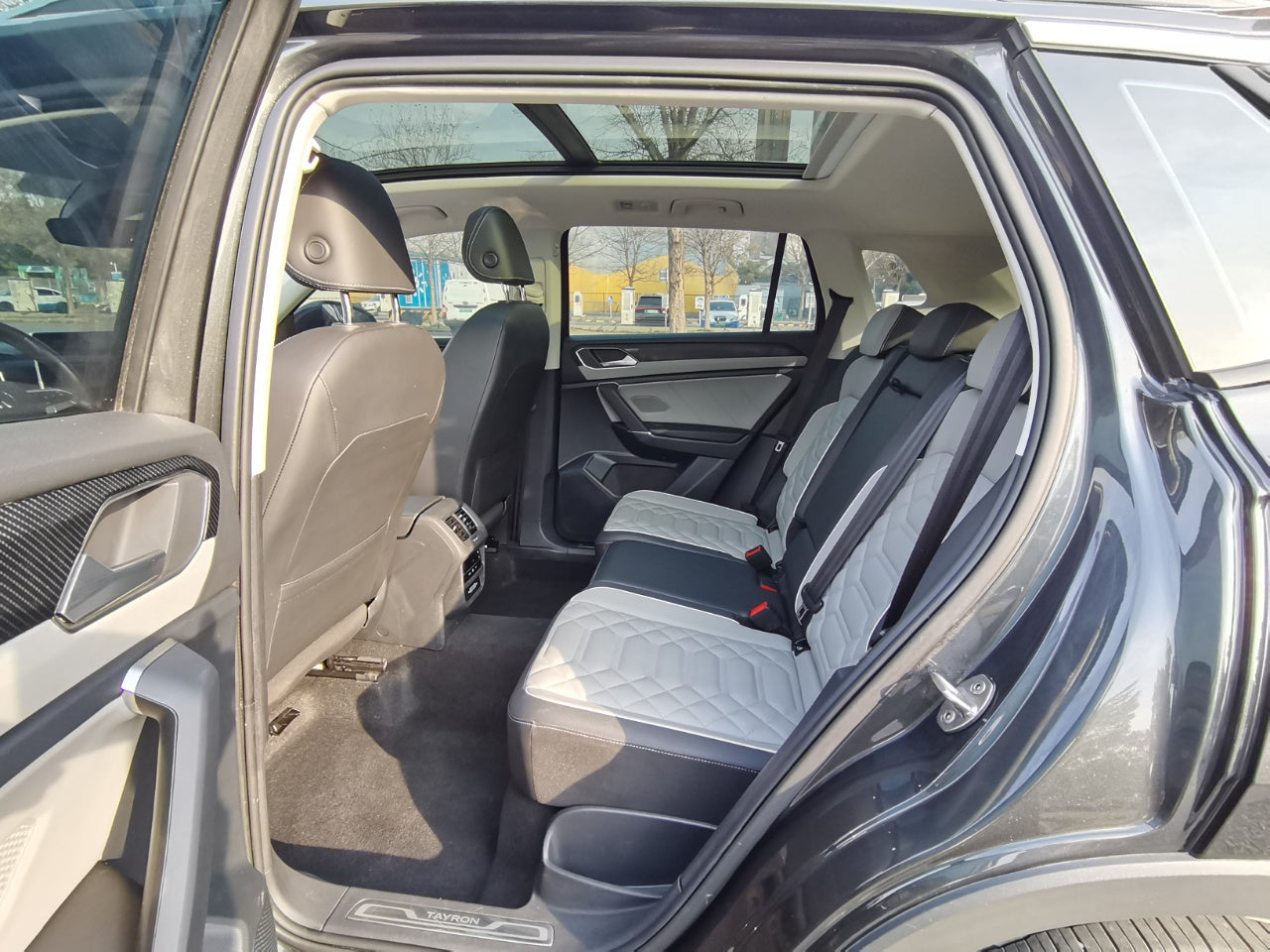 Volkswagen Tayron 2023 280TSI 2WD Luxury Plus Advanced Edition