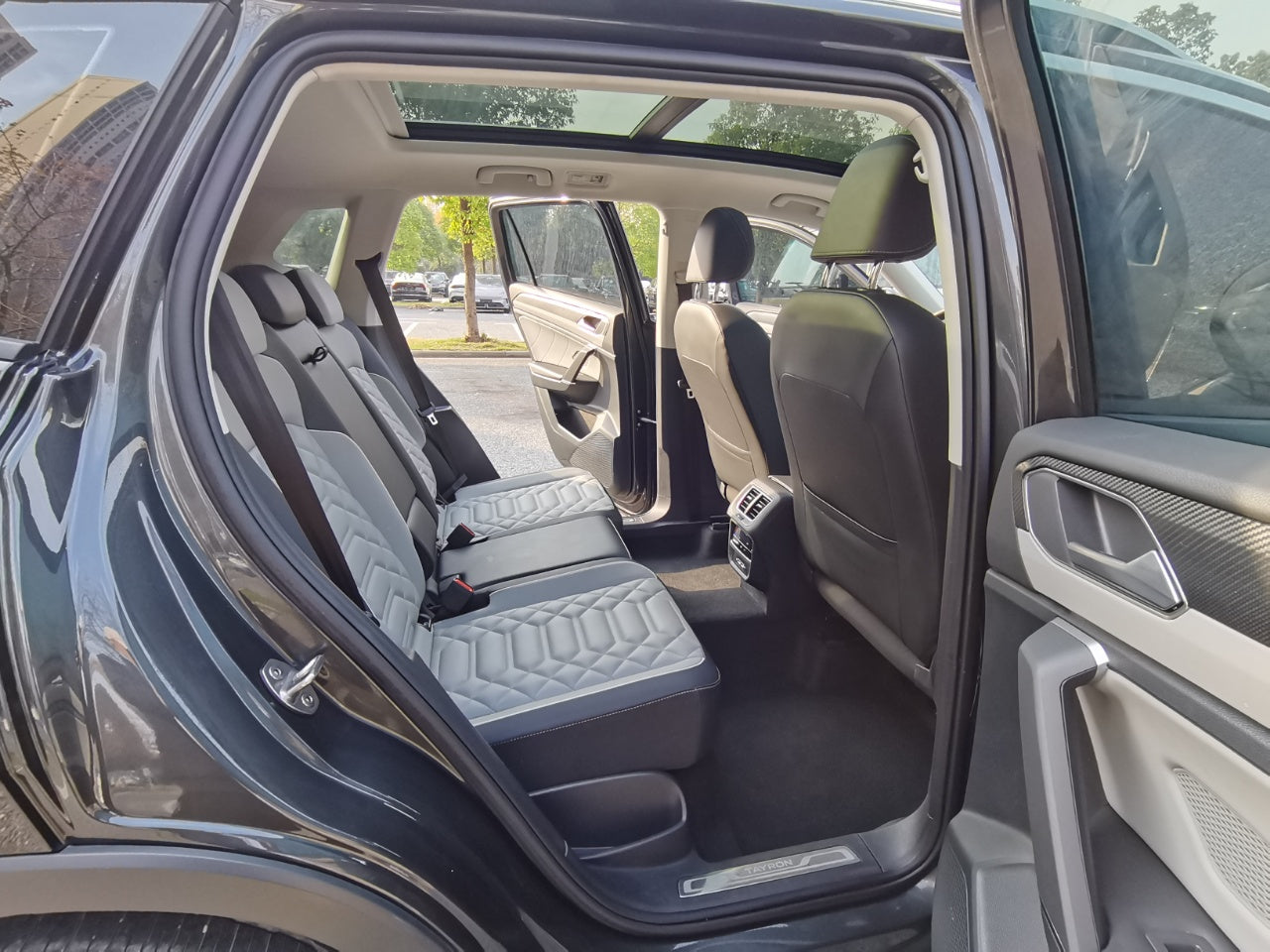 Volkswagen Tayron 2023 280TSI 2WD Luxury Plus Advanced Edition