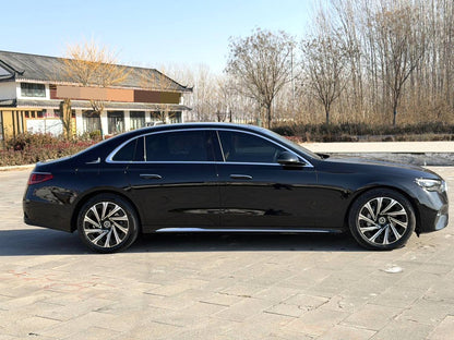 2024 Mercedes-Benz E-Class E300L 48V 2.0T Luxury Automatic