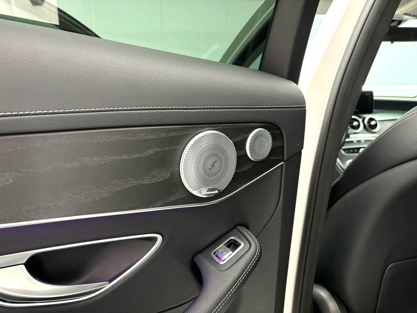 2021 Mercedes-Benz C-Class C260L48V1.5T Sport Star Edition Automatic