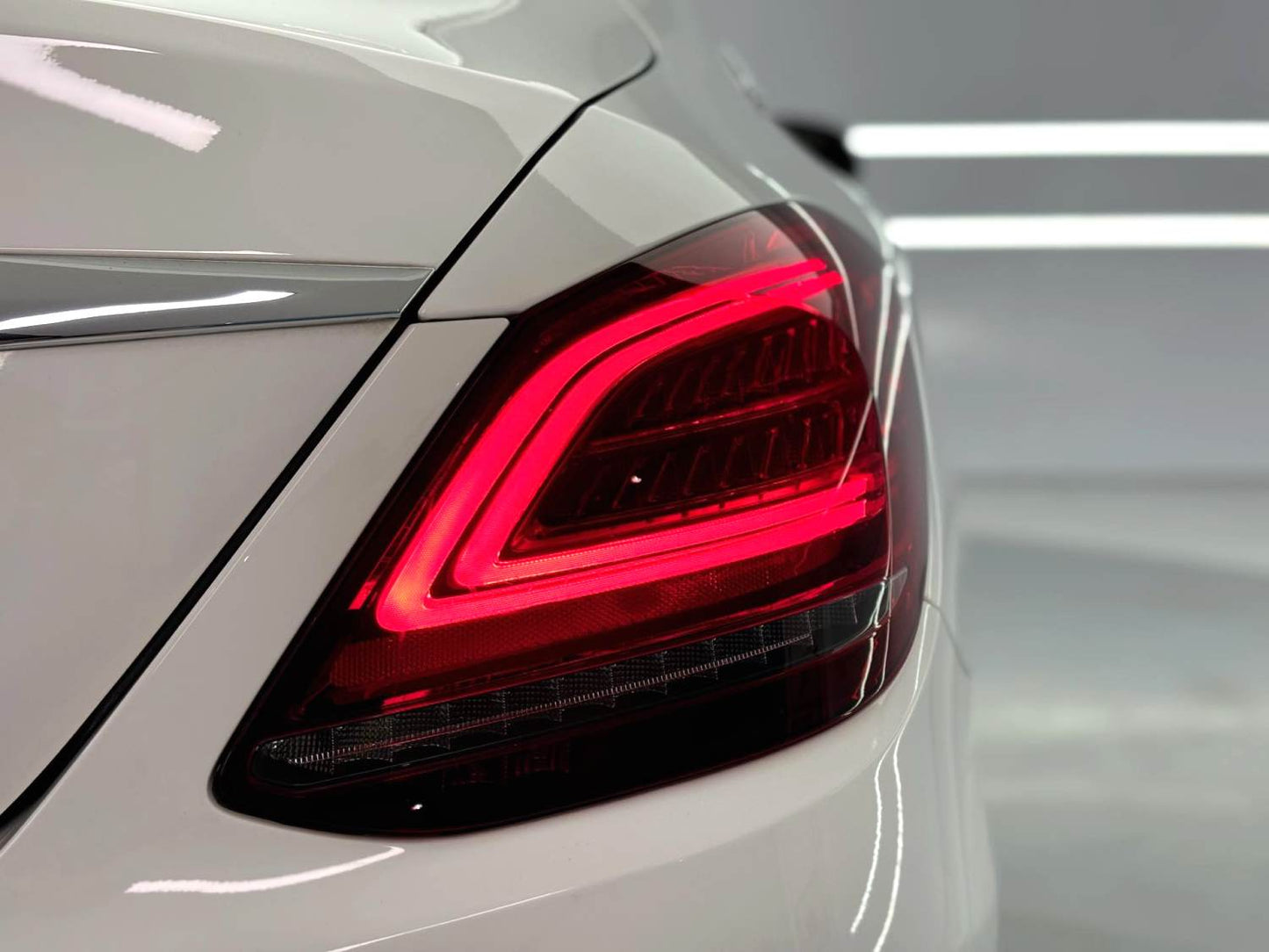 2021 Mercedes-Benz C-Class C260L48V1.5T Sport Star Edition Automatic