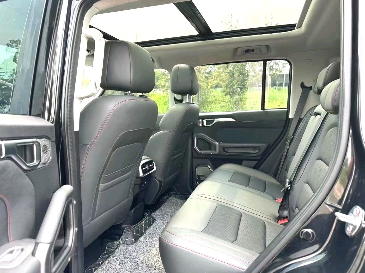 Jetour 2023 Traveler 2.0T 4WD Crossover PRO+ Automatic