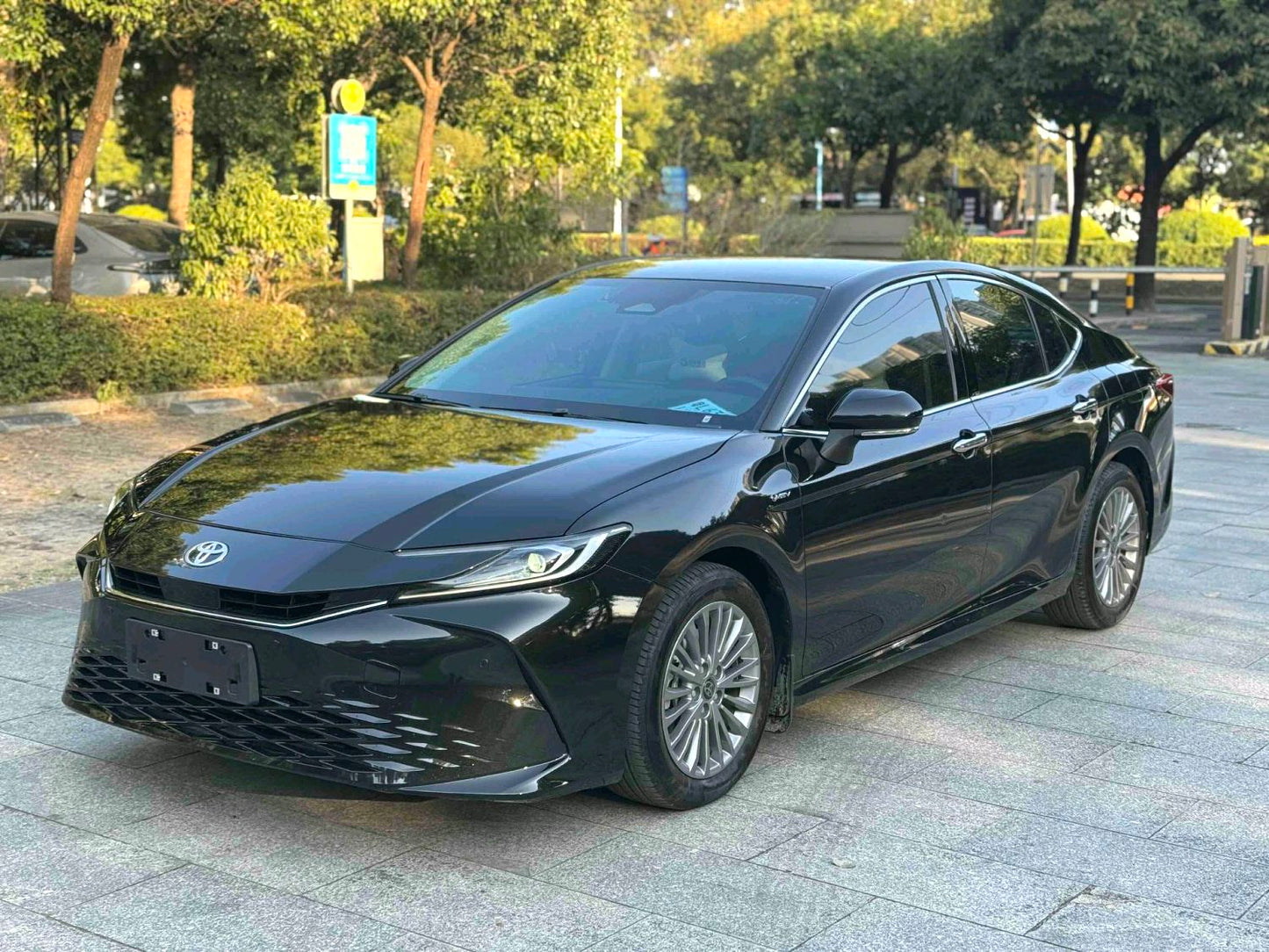 2024 Toyota Camry Hybrid 2.0HG CVT Premium Edition Automatic