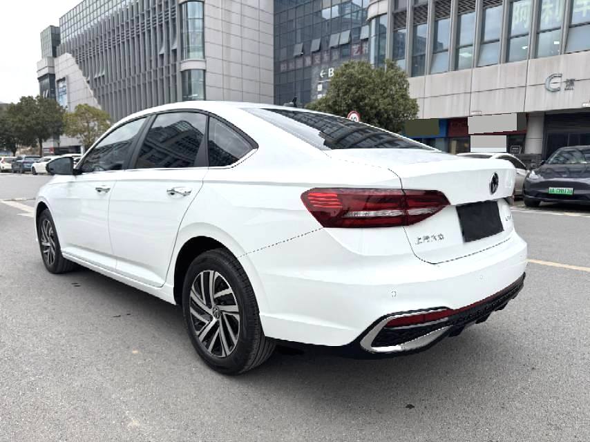 大众 2024款 朗逸 1.5 星空五百万版 自动挡