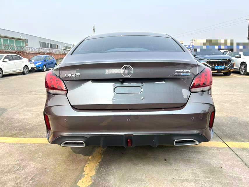 MG 2021款 MG5 1.5 无级 180DVVT 青春豪华版(改款) 自动挡